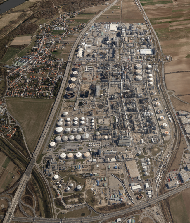 Raffinerie Wien-Schwechat – 3 D Computervision
